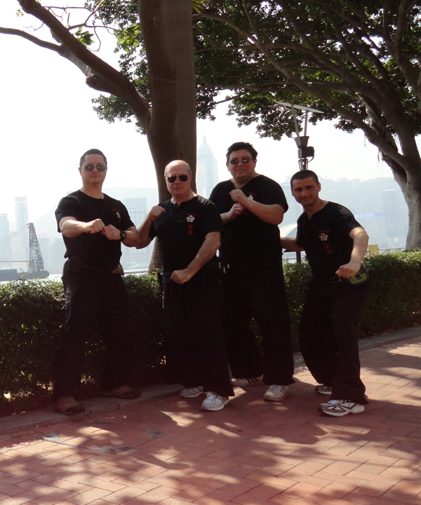 Maestros en Bahía de Hong Kong